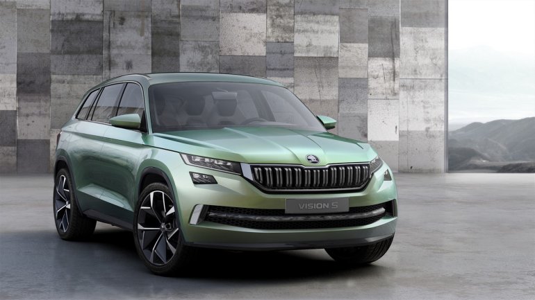 Skoda VisionS concept front three quarters