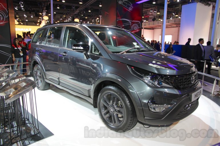 Tata HEXA TUFF front quarter Auto Expo 2016