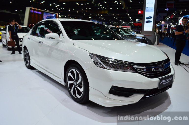 2016 Honda Accord With Modulo Parts - 2016 Bangkok Live