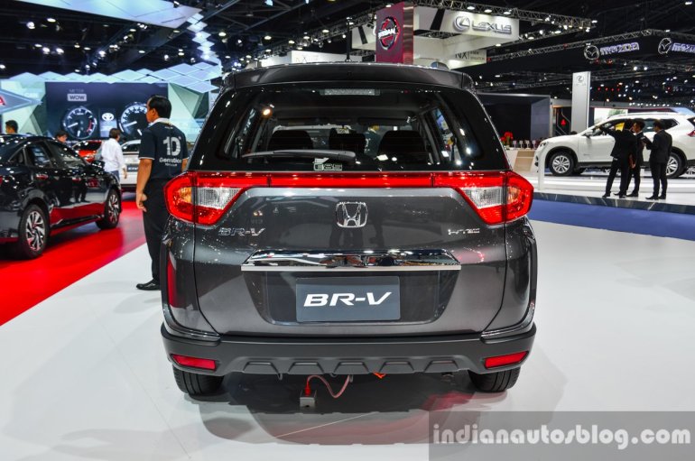 Honda BR-V rear at the 2016 BIMS