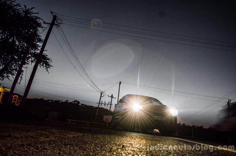 Honda Drive To Discover 6 Honda CR-V headlamps