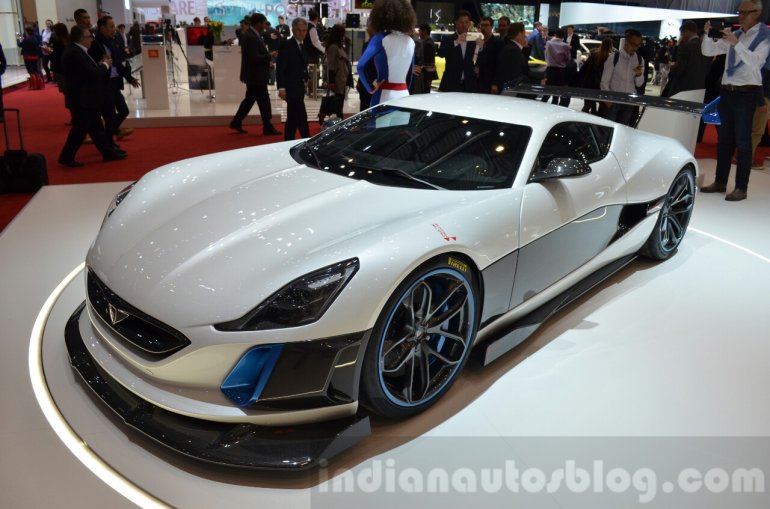 Rimac Concept_S front three quarter