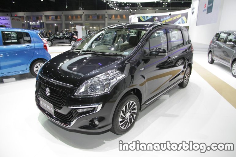 Suzuki Ertiga Dreza front three quarter at the 2016 Thai Motor Expo