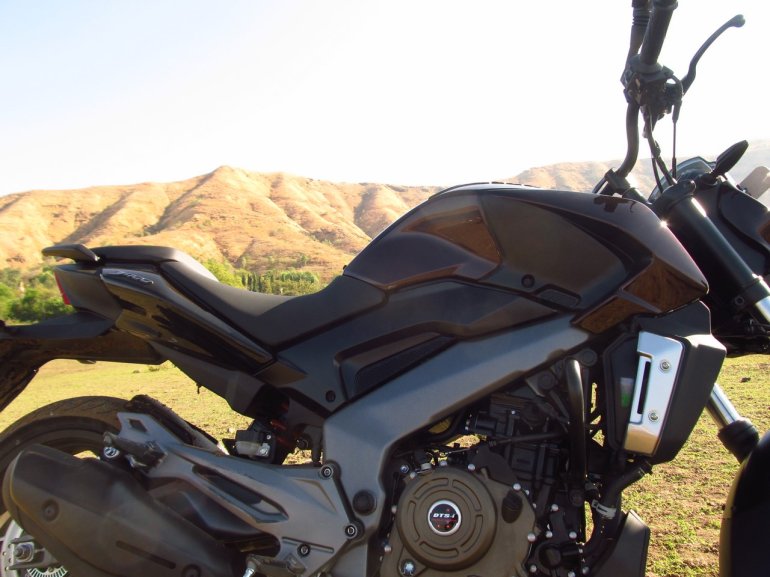 dominar 400 pillion comfort