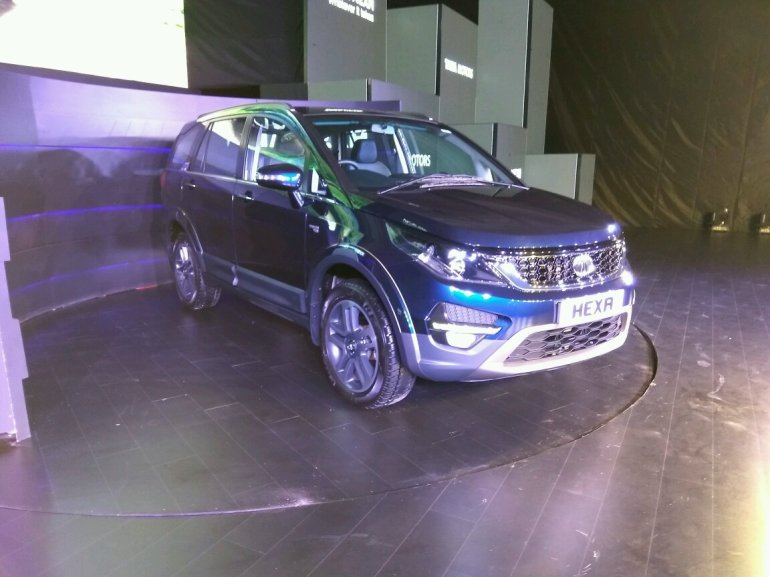 Tata Hexa launched front three quarter live image