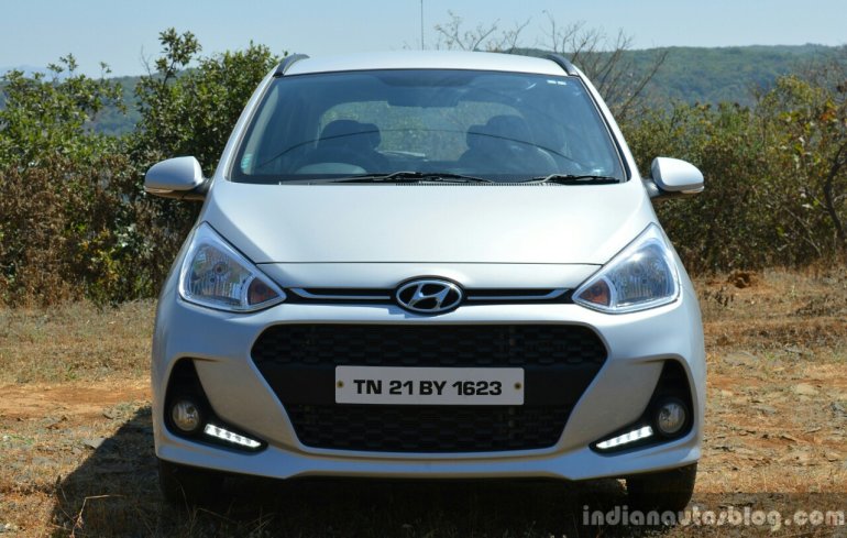 2017 Hyundai Grand i10 1.2 Diesel (facelift) headlamp, grille bumper Review