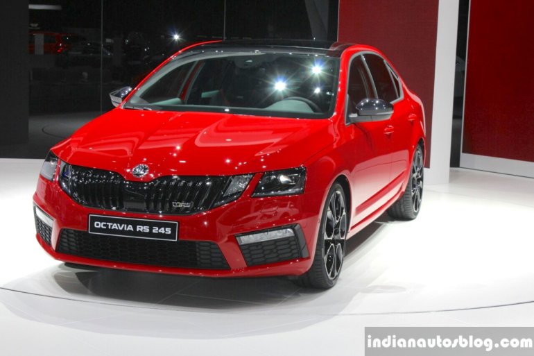 2017 Skoda Octavia RS 245 front quarter at the 2017 Geneva Motor Show