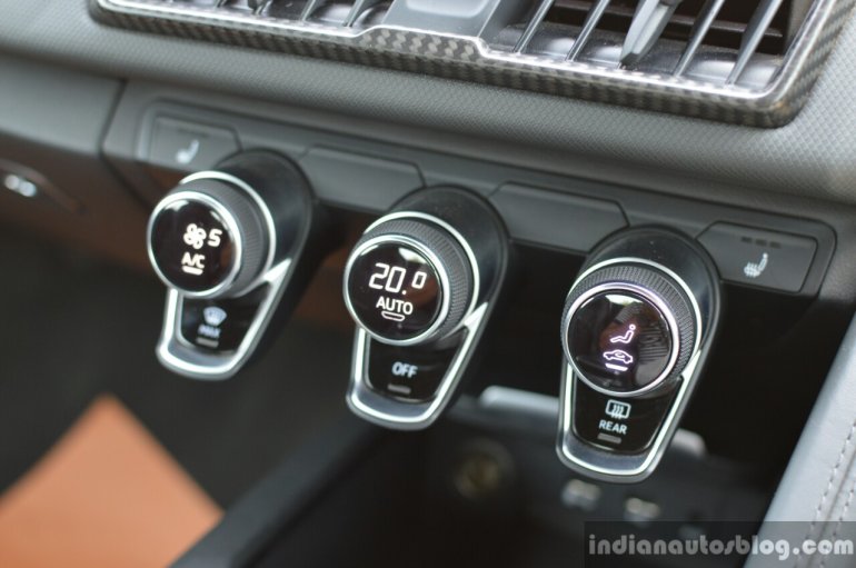 2016 Audi R8 V10 Plus AC controls review