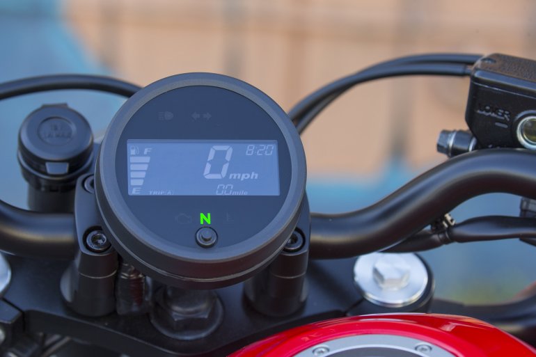 Honda Rebel 300 instrumentation