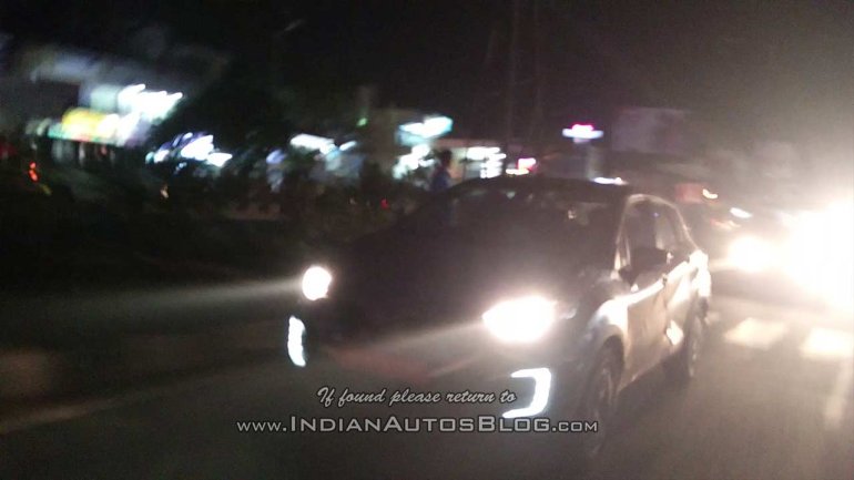 Renault Captur front spied in Vandalur Chennai by Ashok Kumar