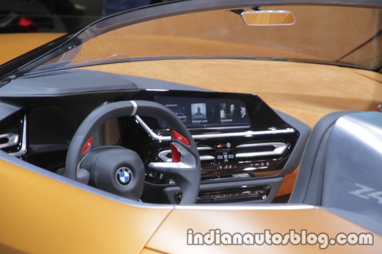 BMW Concept Z4 dashboard at IAA 2017