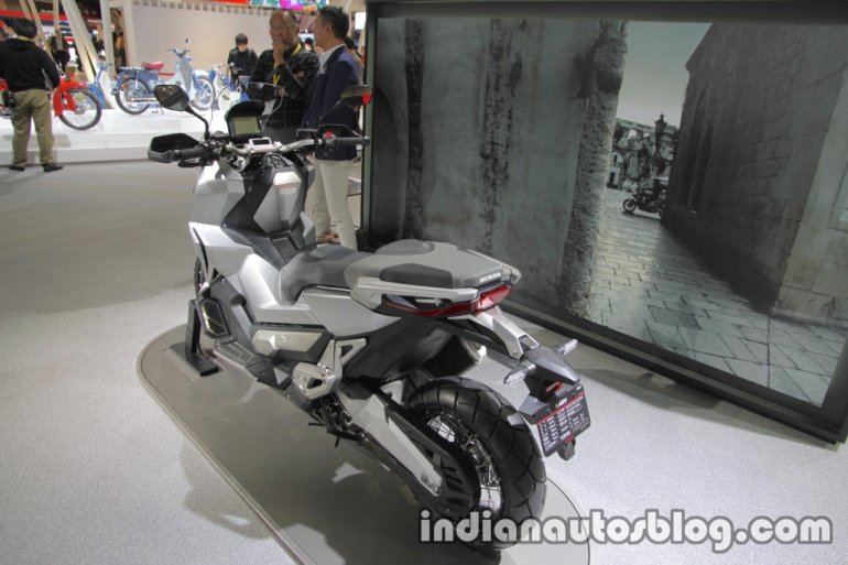 Honda X-Adv seat rear three quarters at the 2017 Tokyo Motor Show