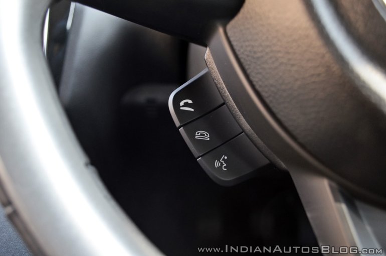 2018 Maruti Swift test drive review telephone controls