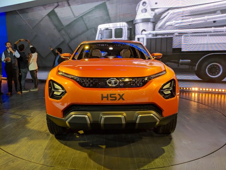 Tata H5X concept front at Auto Expo 2018