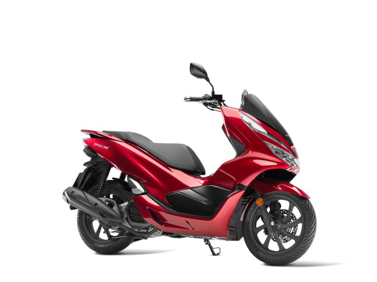 2018 Honda PCX 150 launched in Malaysia, priced at RM 10,999