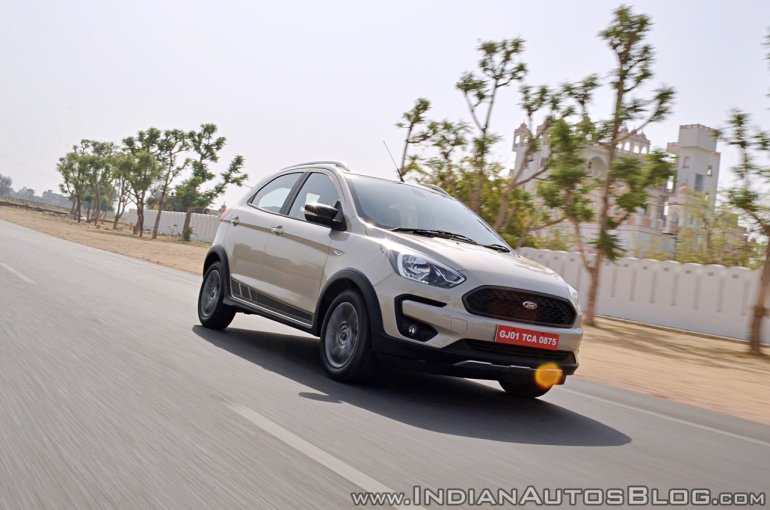 Ford Freestyle review front angle action shot tilt