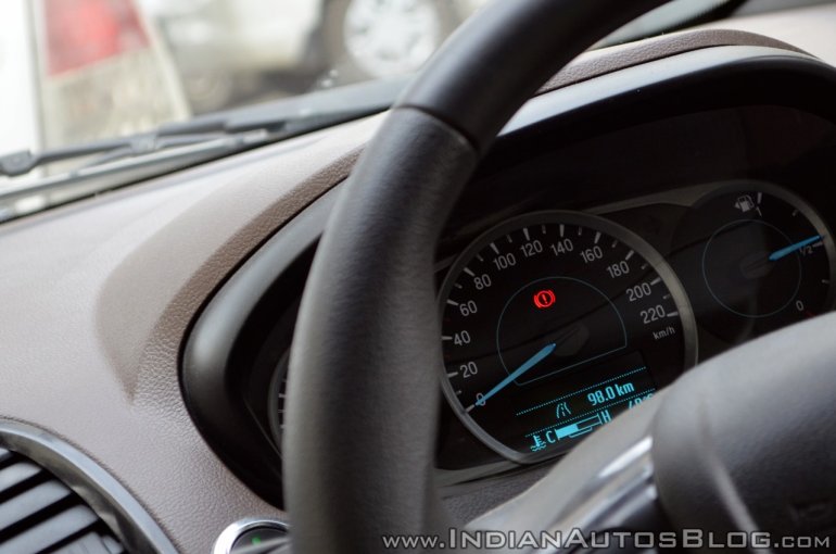 Ford Freestyle review speedo