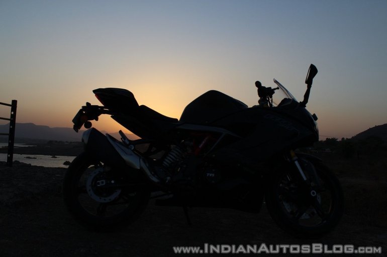 TVS Apache RR 310 Black detailed review silhouette shot