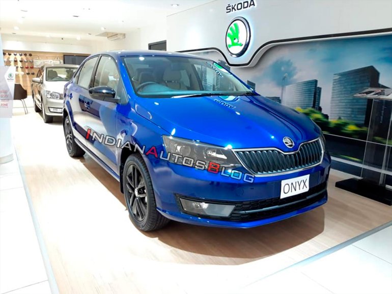 Skoda Rapid Onyx Front Three Quarters Right Side