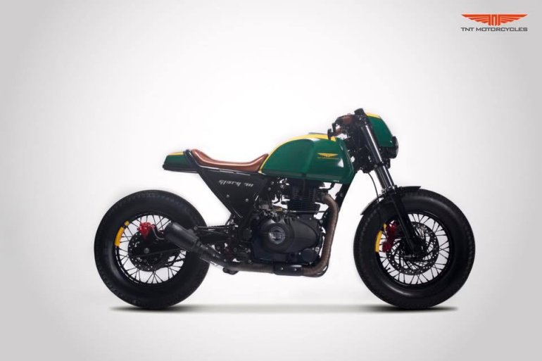 Royal Enfield Himalayan Modified Cafe Racer Right