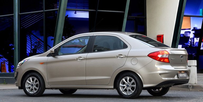 Elegant 55 Ford Aspire 2020
